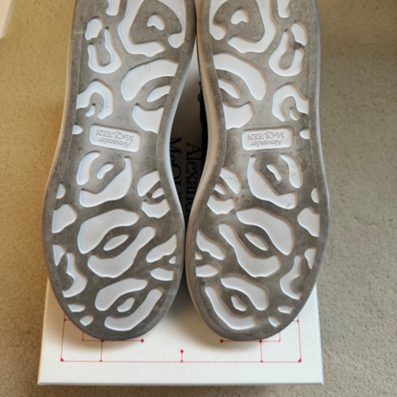Alexander Mcqeen Curbside Sneaker - Picture 5 of 5